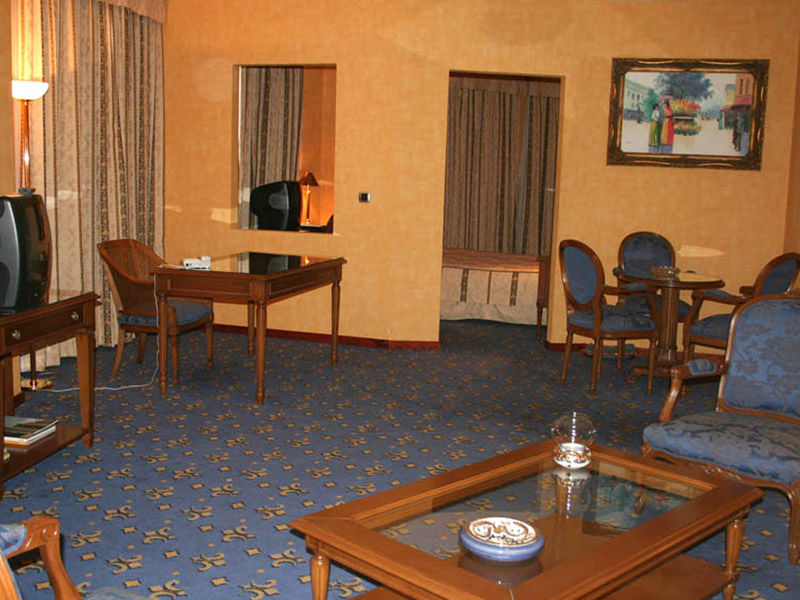 Palace Hotel 4*