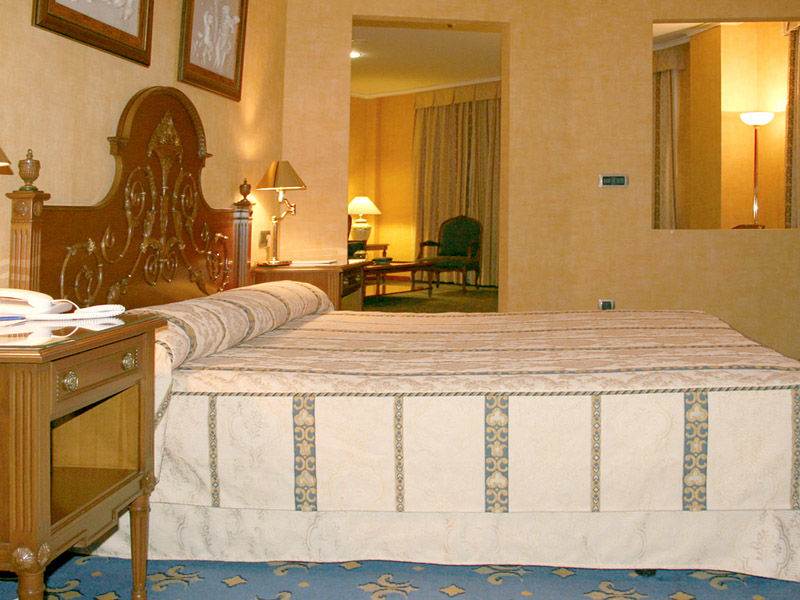 Palace 4*